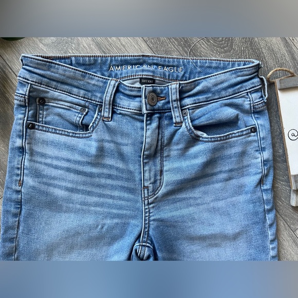 American Eagle Outfitters Soft Knit High Rise Distressed Jegging pants. Size 6 - Picture 2 of 14